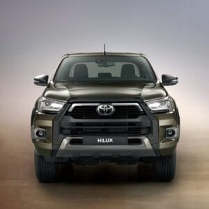 TOYOTA HILUX MT