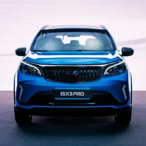 Vue avant du SUV compact Geely GX3 PRO bleu, présenté par OXCAR