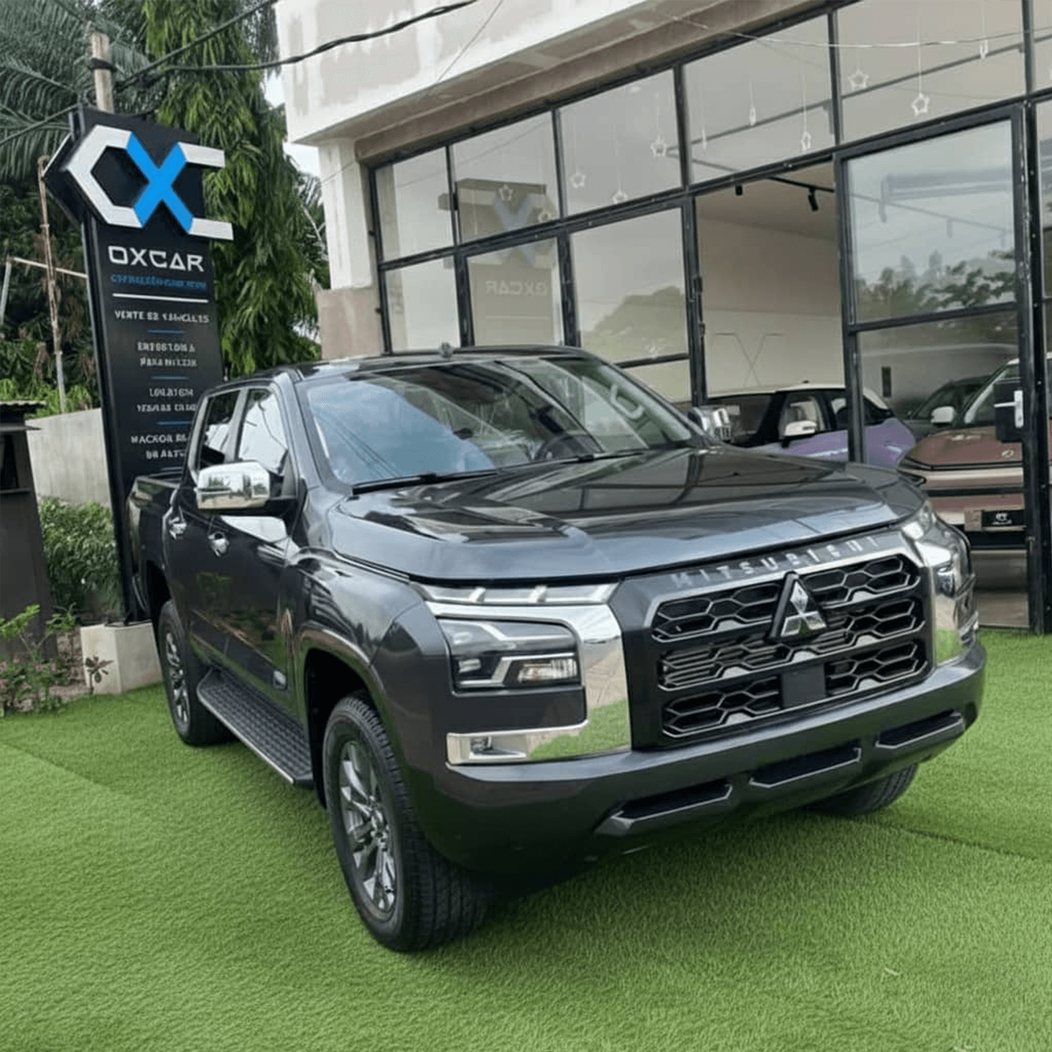 Mitsubishi l200 vue avant.webp à vendre à Cotonou - OXCAR