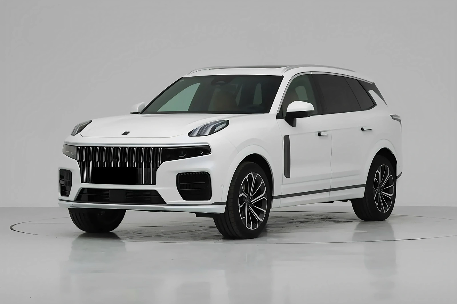 Lynk co 09 2024 exterieur avant trois quarts à vendre à Cotonou - OXCAR
