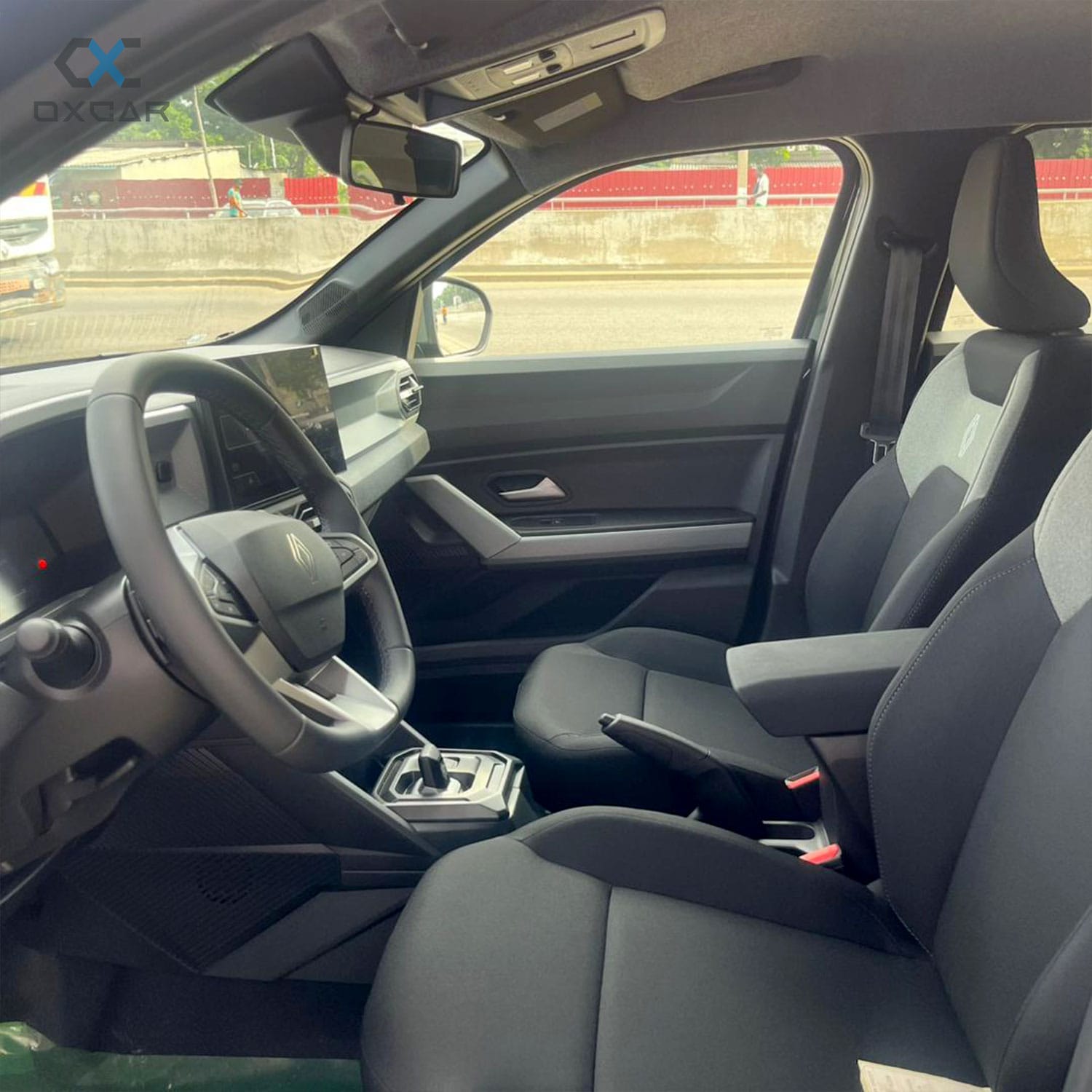 Renault duster habitacle.webp à vendre à Cotonou - OXCAR